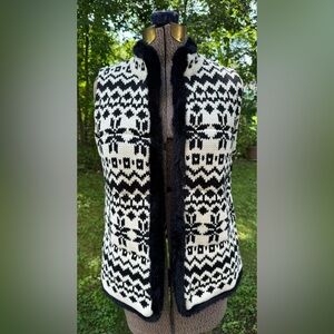 Talbots Black & White Sweater Sleeveless Vest Faux Fur Trim Size Small